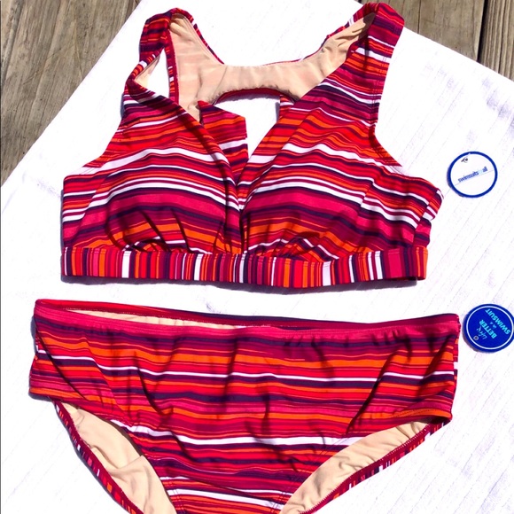 Striped Bikini Plus Size - Picture 2 of 5